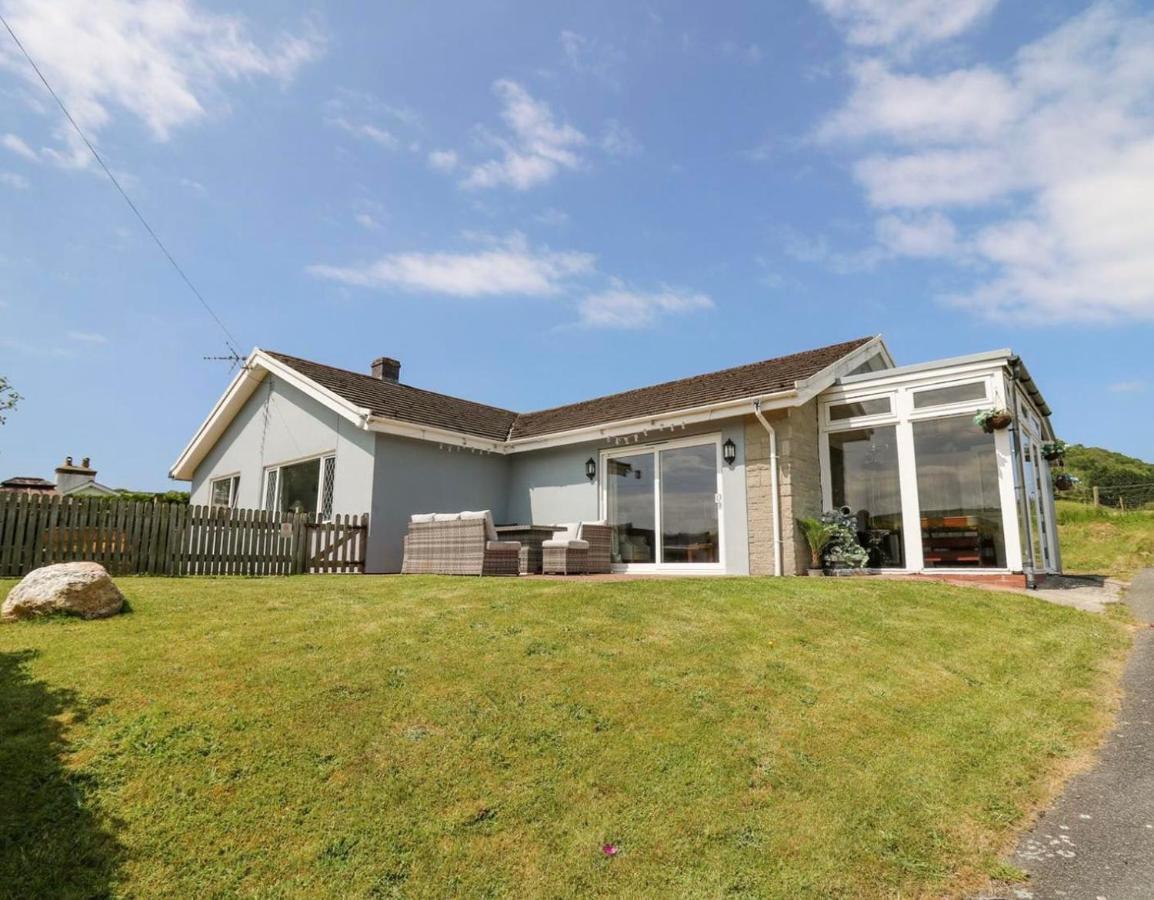 Aberceiro Bungalow Аберистуит Экстерьер фото
